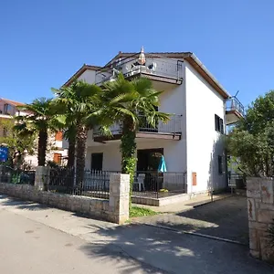 https://apartments-ljiljana-novigrad-istria.in-istria.net